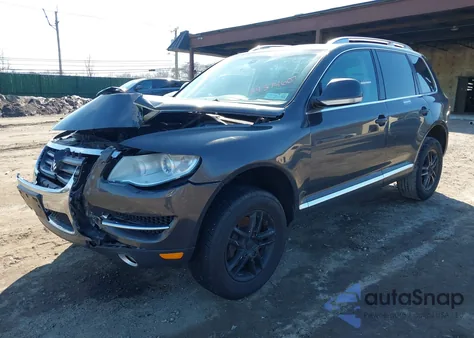 2009 Volkswagen Touareg 2 Vr6 Fsi from USA, damaged, VIN WVGBE77L79D015664